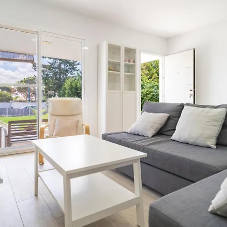 Holiday home Stunning In Chiclana de la Frontera
